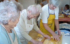 idősek otthona sütés főzés